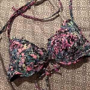 Victoria’s Secret bikini top